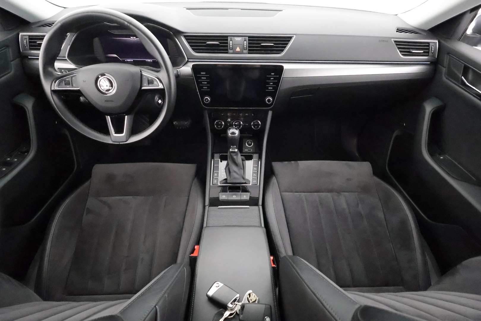 SKODA Superb 2019