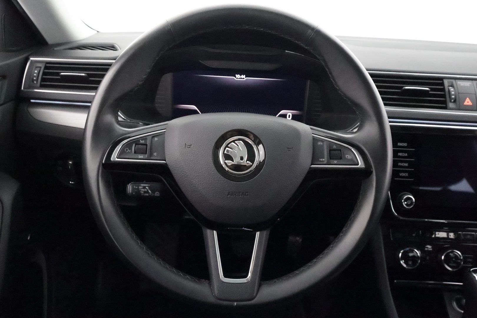 SKODA Superb 2019