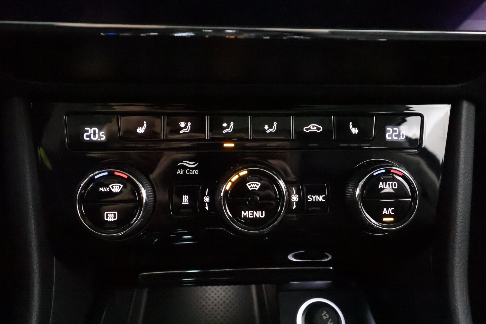 SKODA Superb 2019
