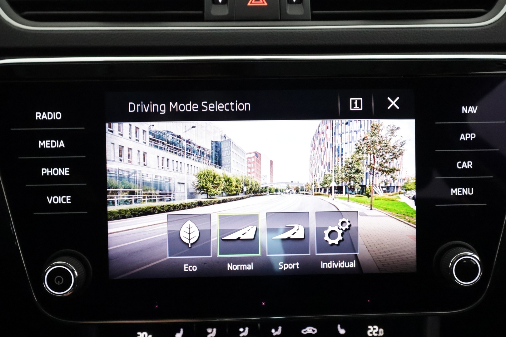 SKODA Superb 2019