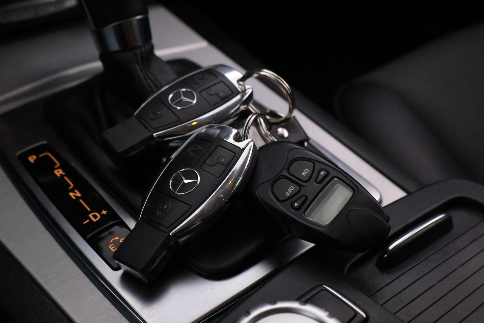 MERCEDES-BENZ C 2011
