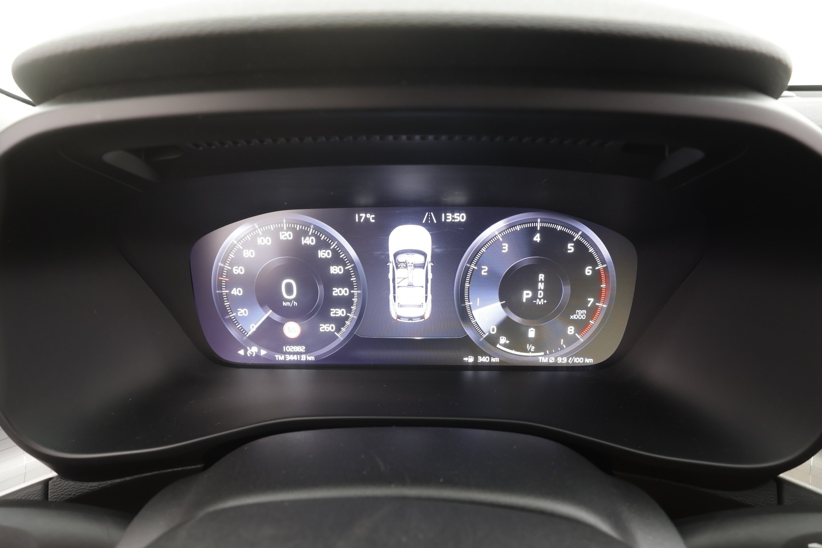 VOLVO XC40 2021