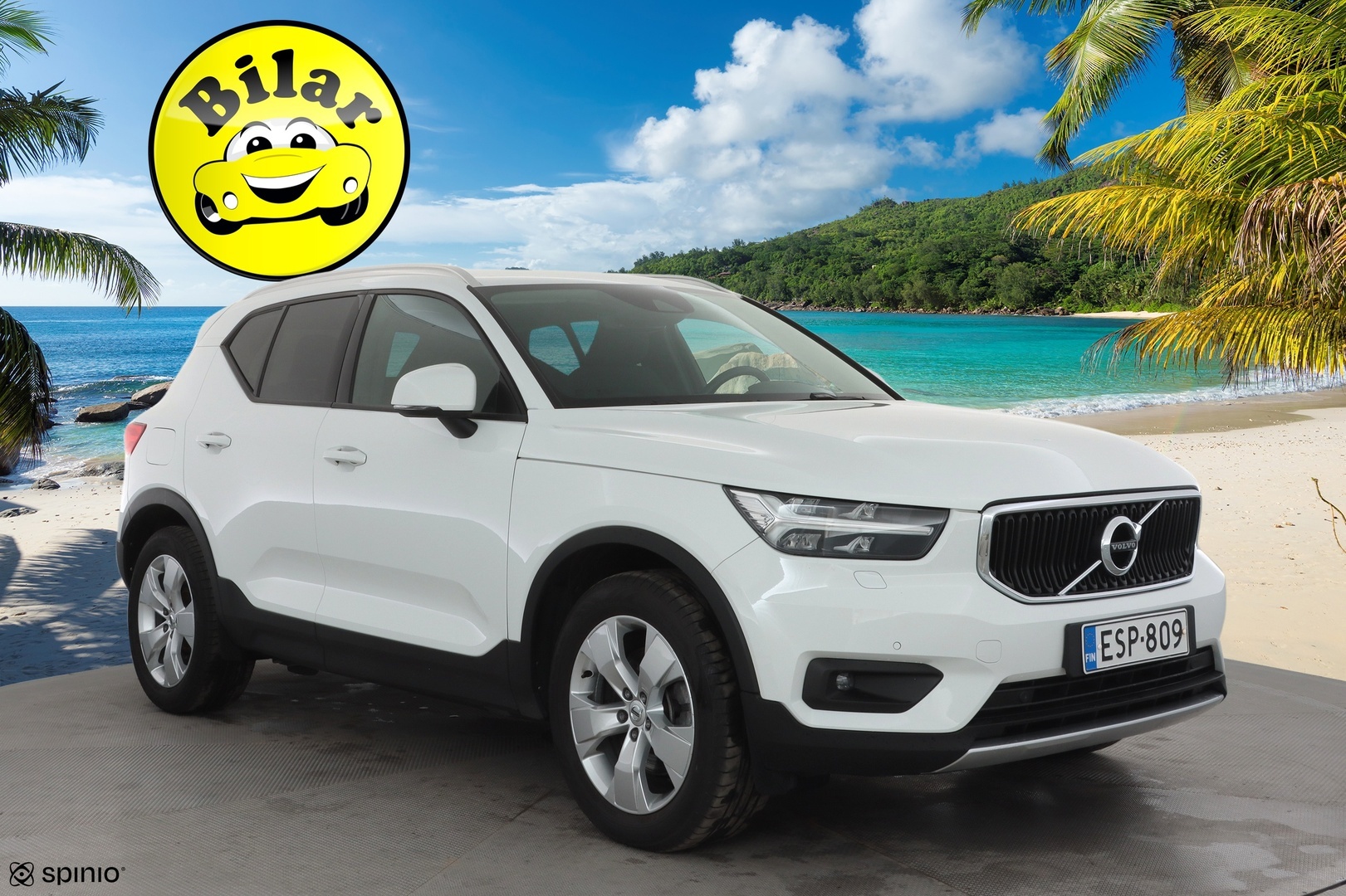 VOLVO XC40 2021