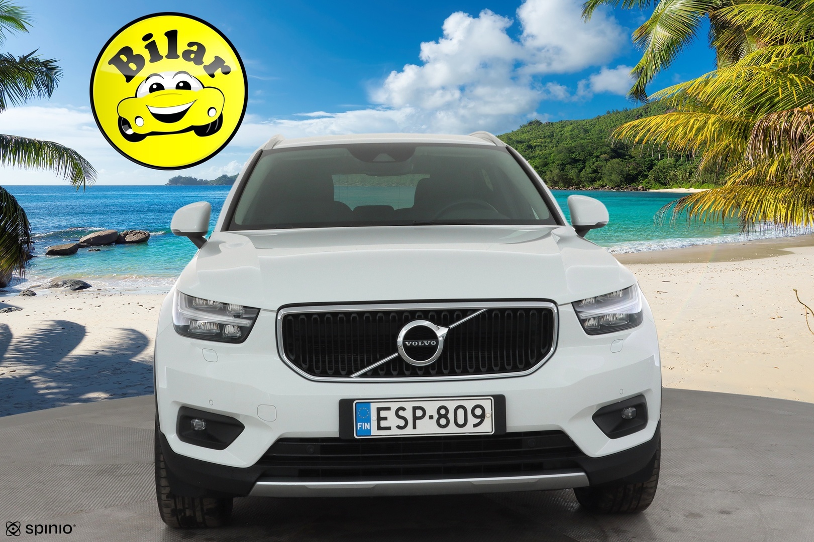 VOLVO XC40 2021