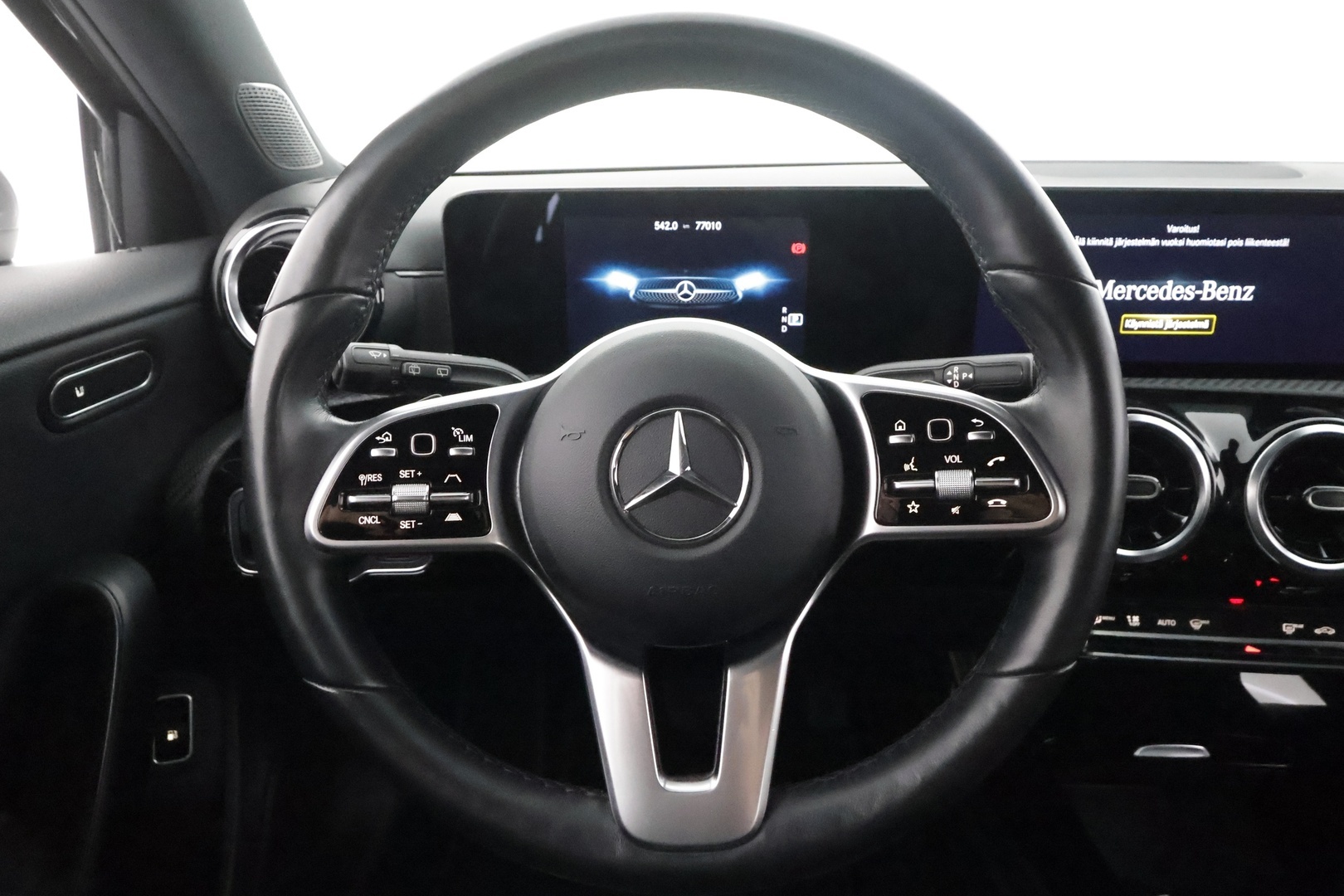 MERCEDES-BENZ A 2021