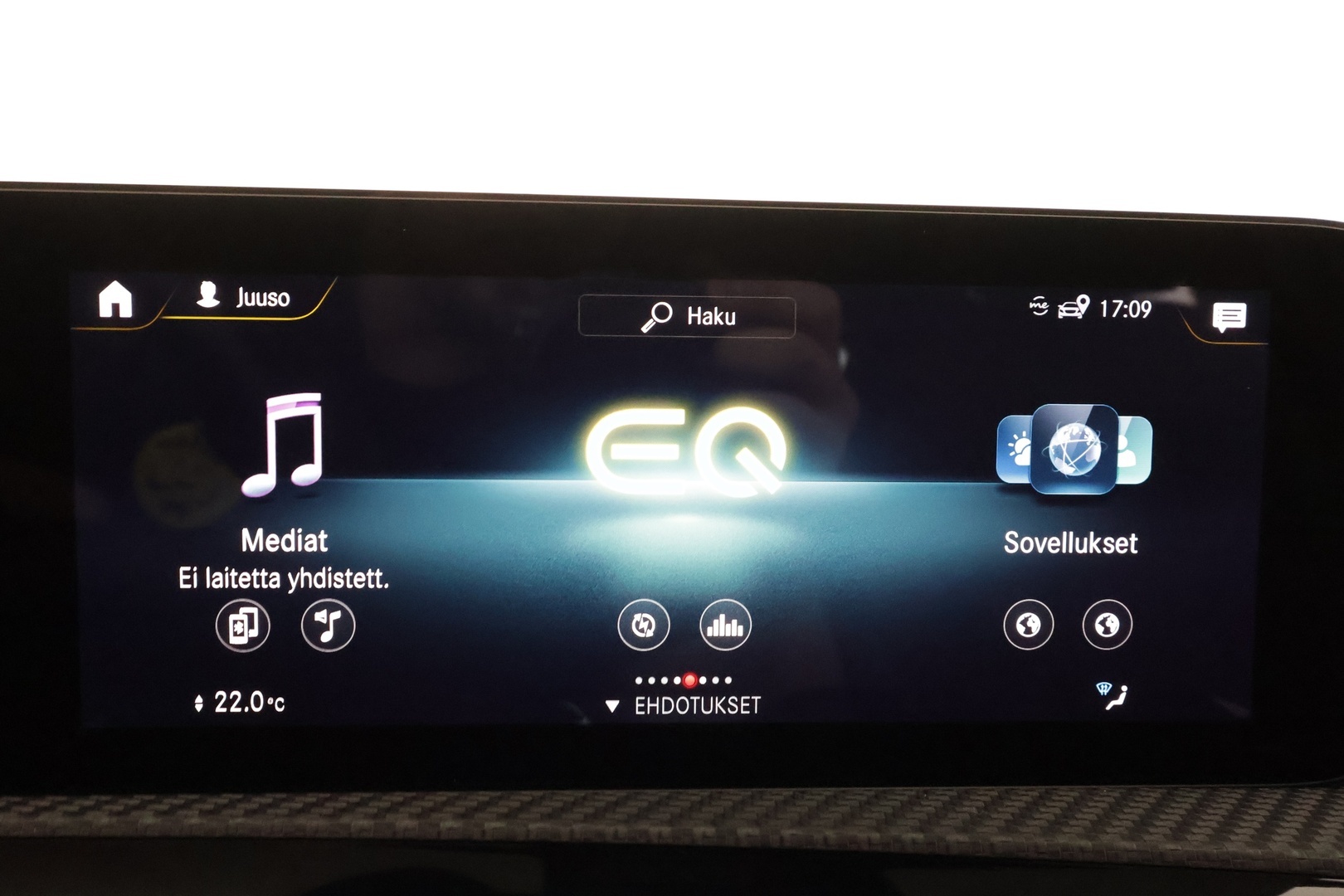 MERCEDES-BENZ A 2021