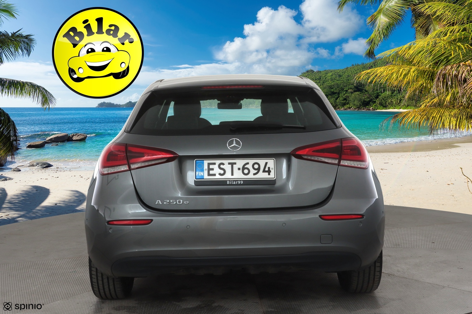 MERCEDES-BENZ A 2021