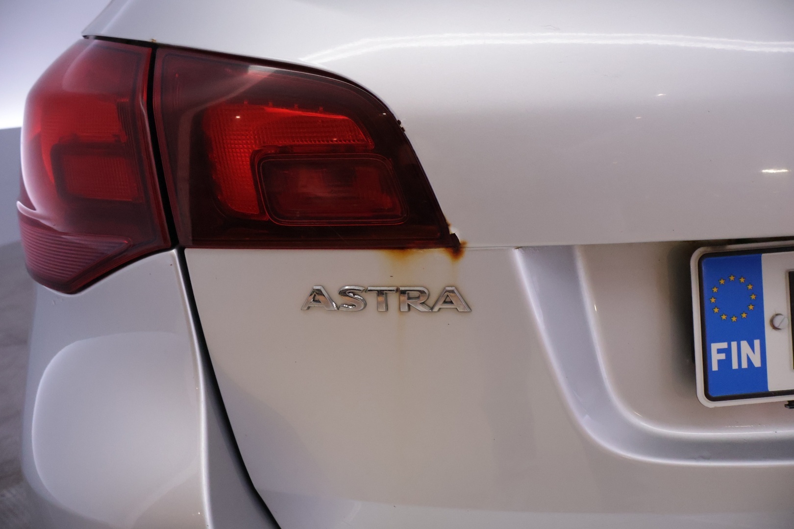 OPEL Astra 2011