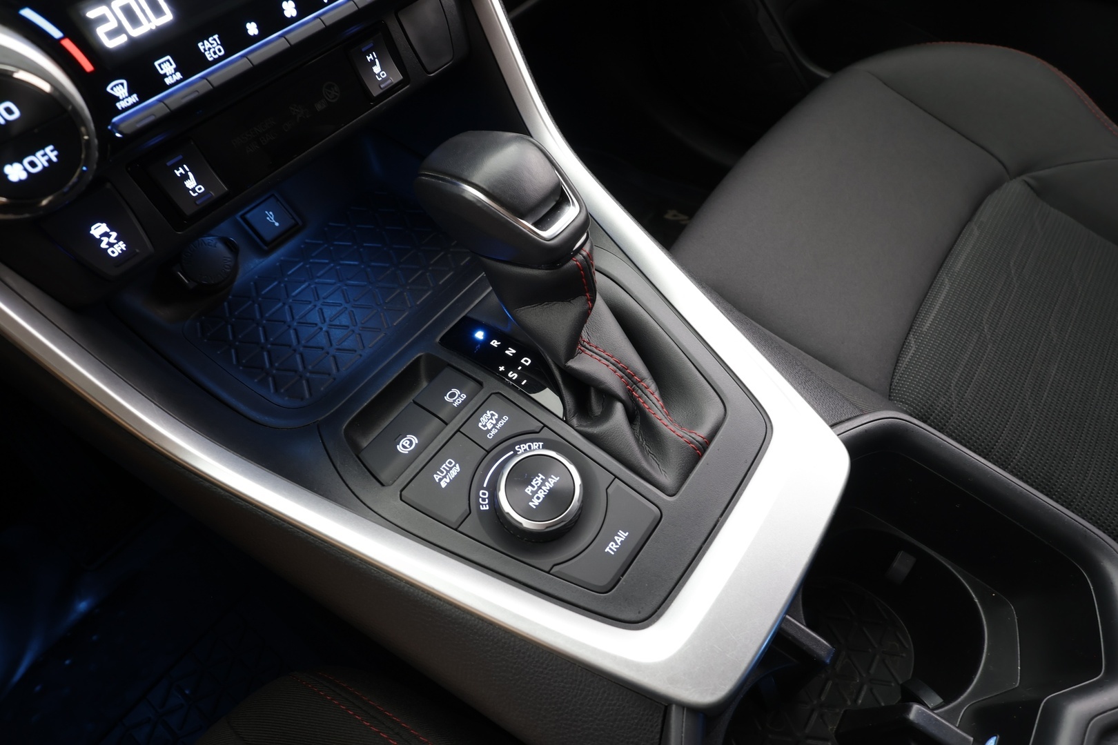 TOYOTA RAV4 Plug-in 2022