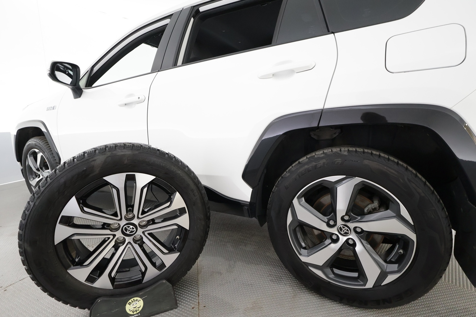 TOYOTA RAV4 Plug-in 2022