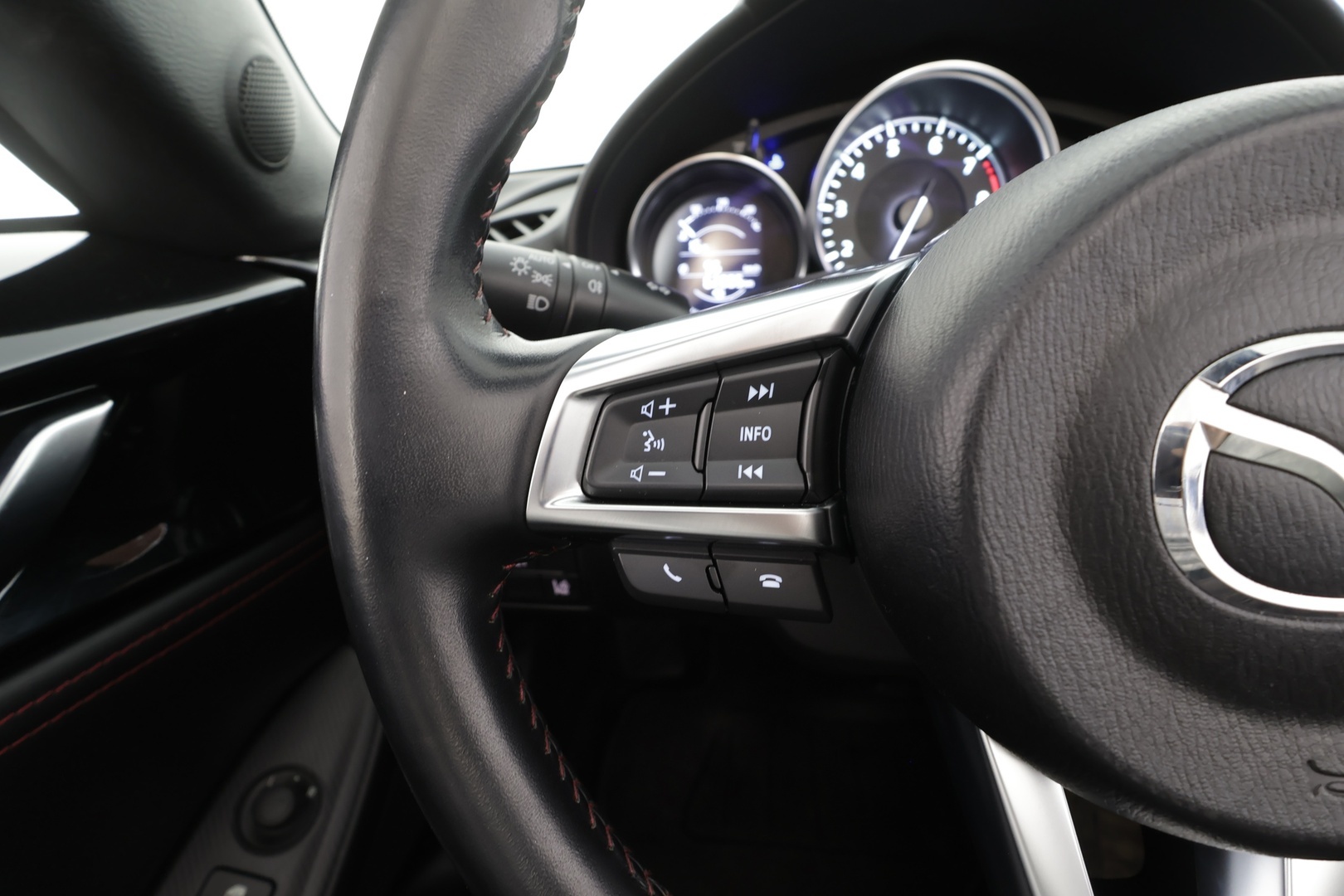 MAZDA MX-5 2016
