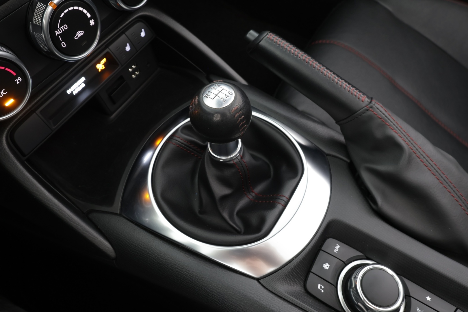 MAZDA MX-5 2016