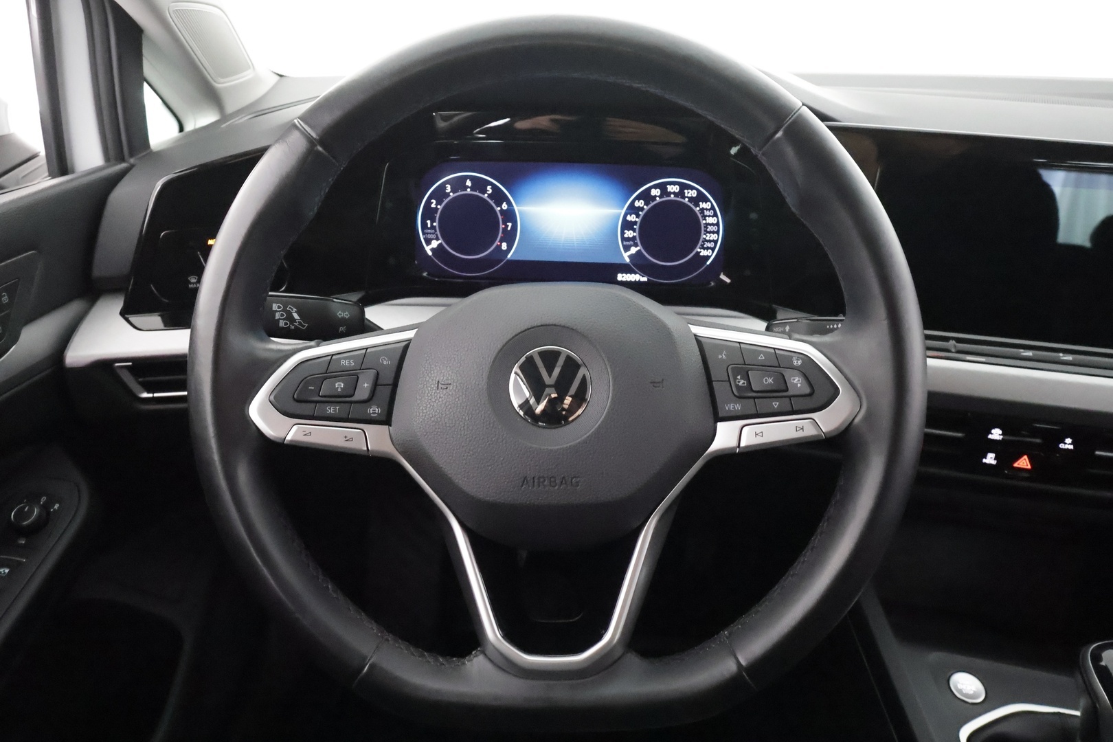 VOLKSWAGEN GOLF 2020