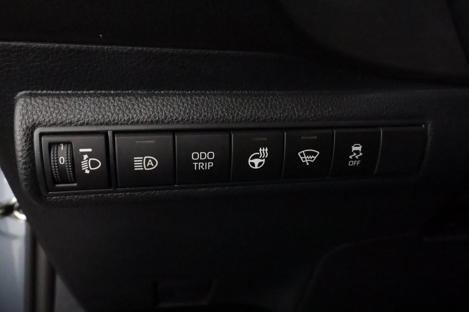 TOYOTA Corolla 2025