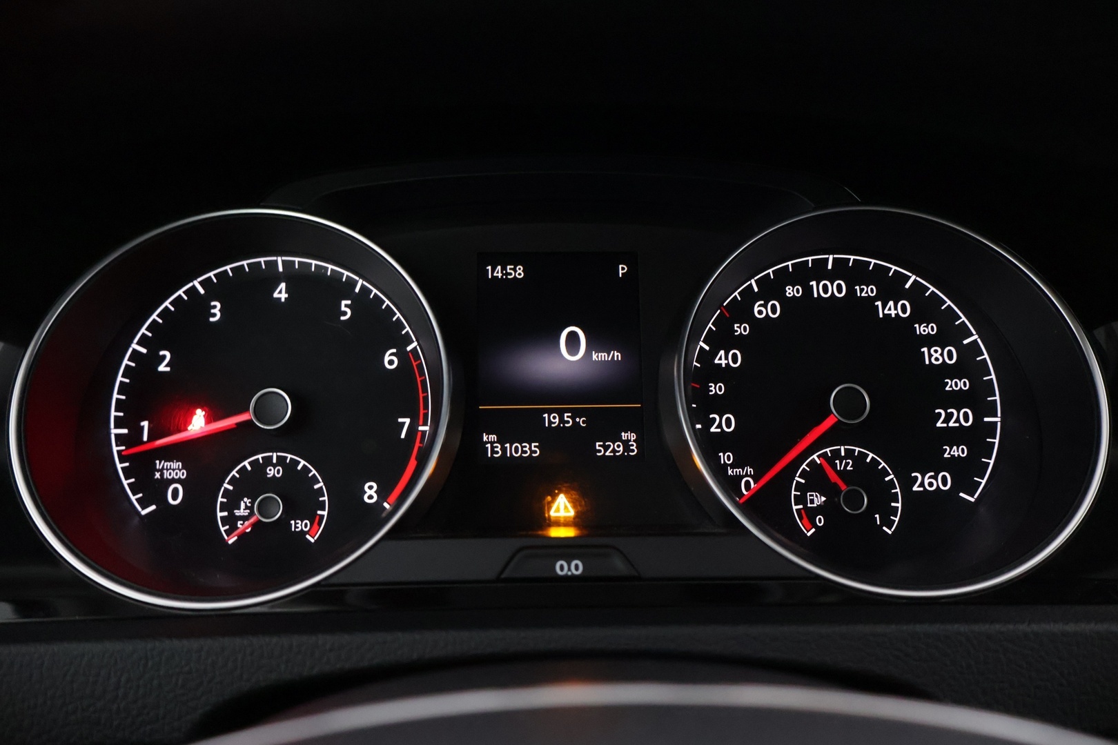 VOLKSWAGEN Golf 2014