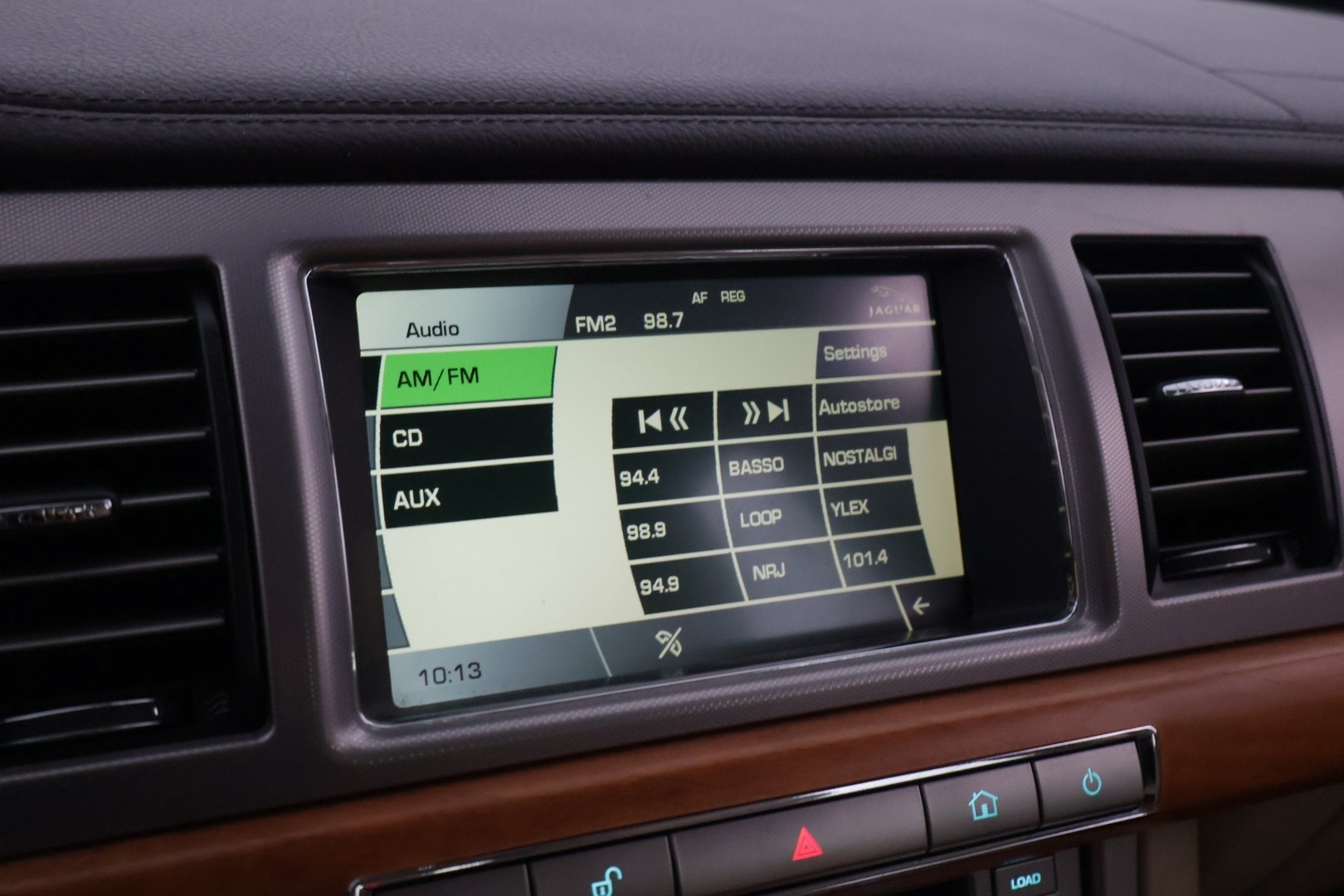 JAGUAR XF 2011
