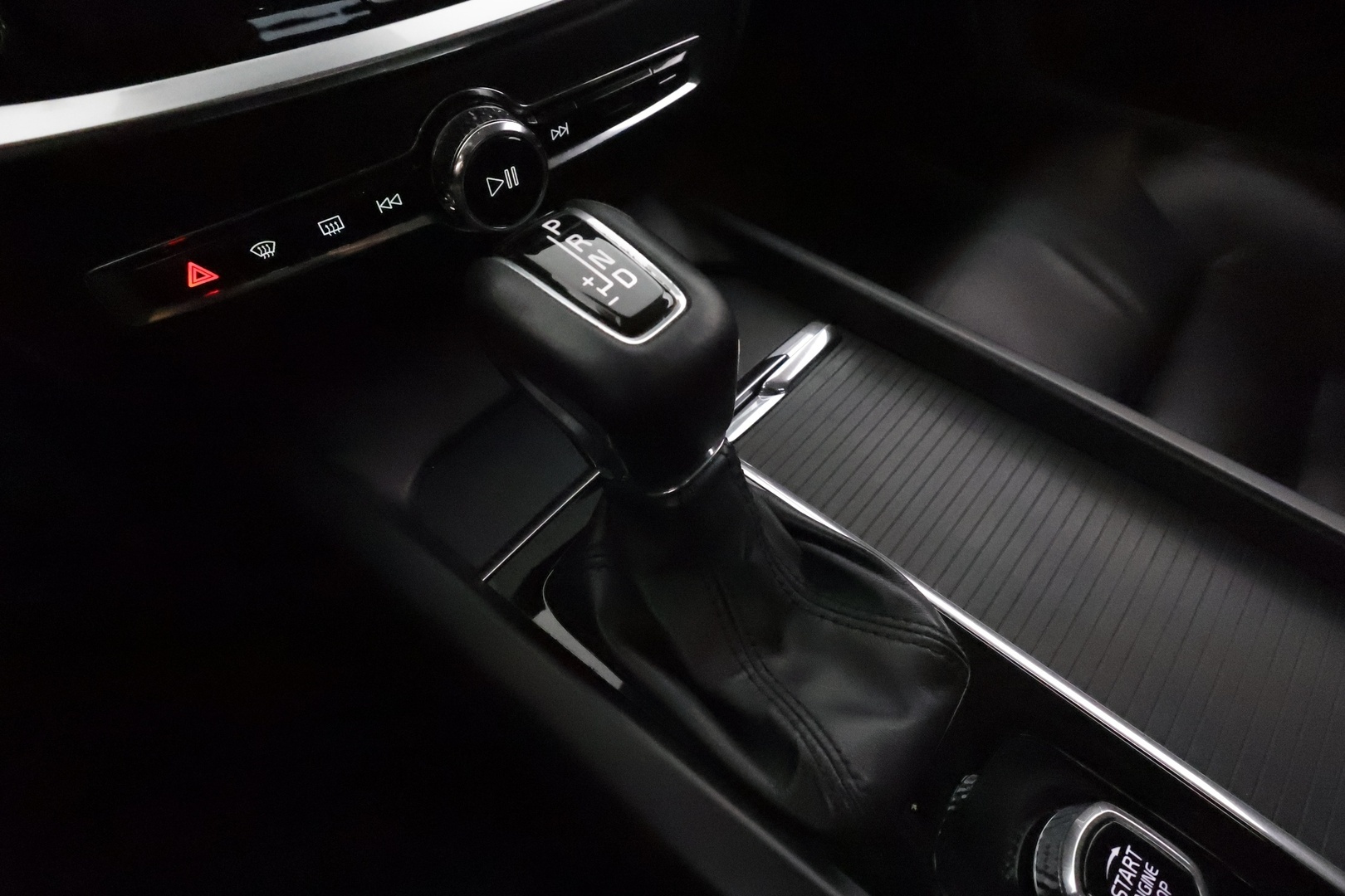 VOLVO V60 Cross Country 2019