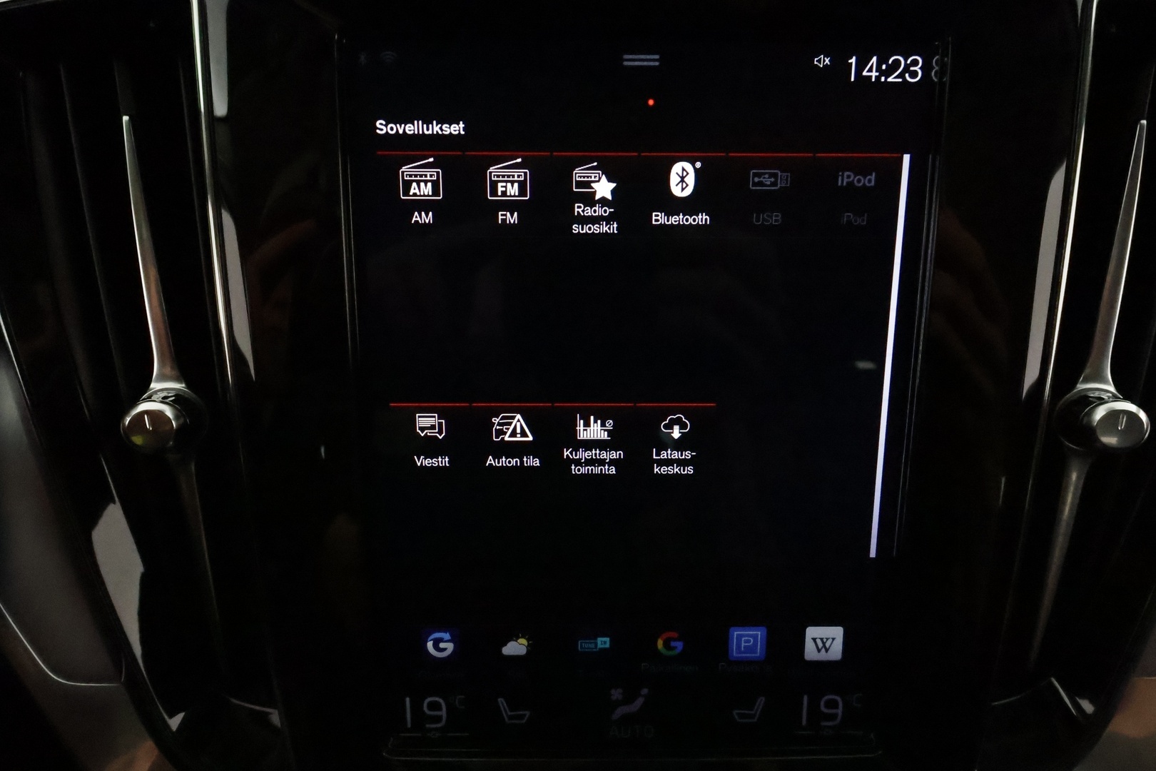 VOLVO V60 Cross Country 2019