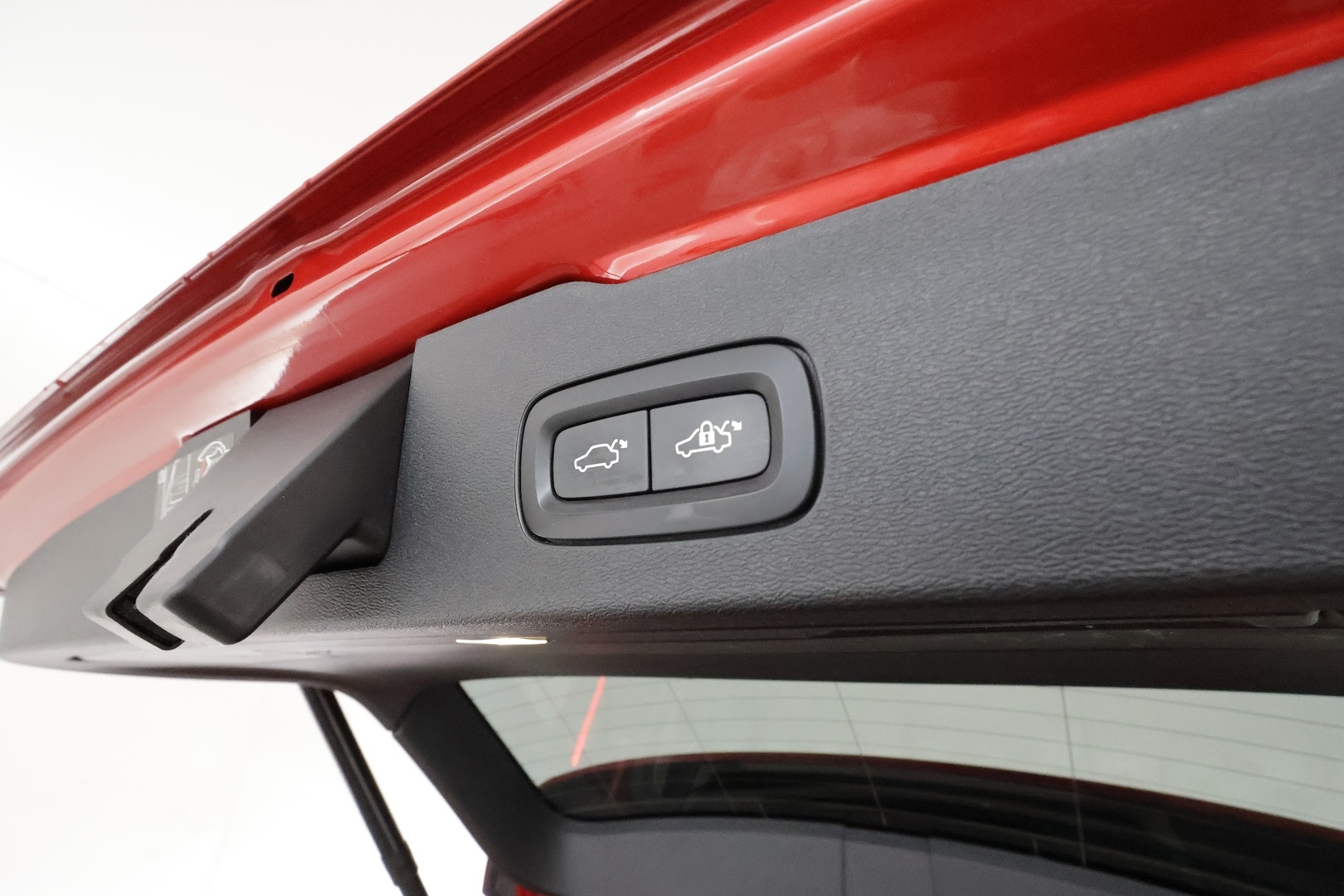 VOLVO V60 Cross Country 2019