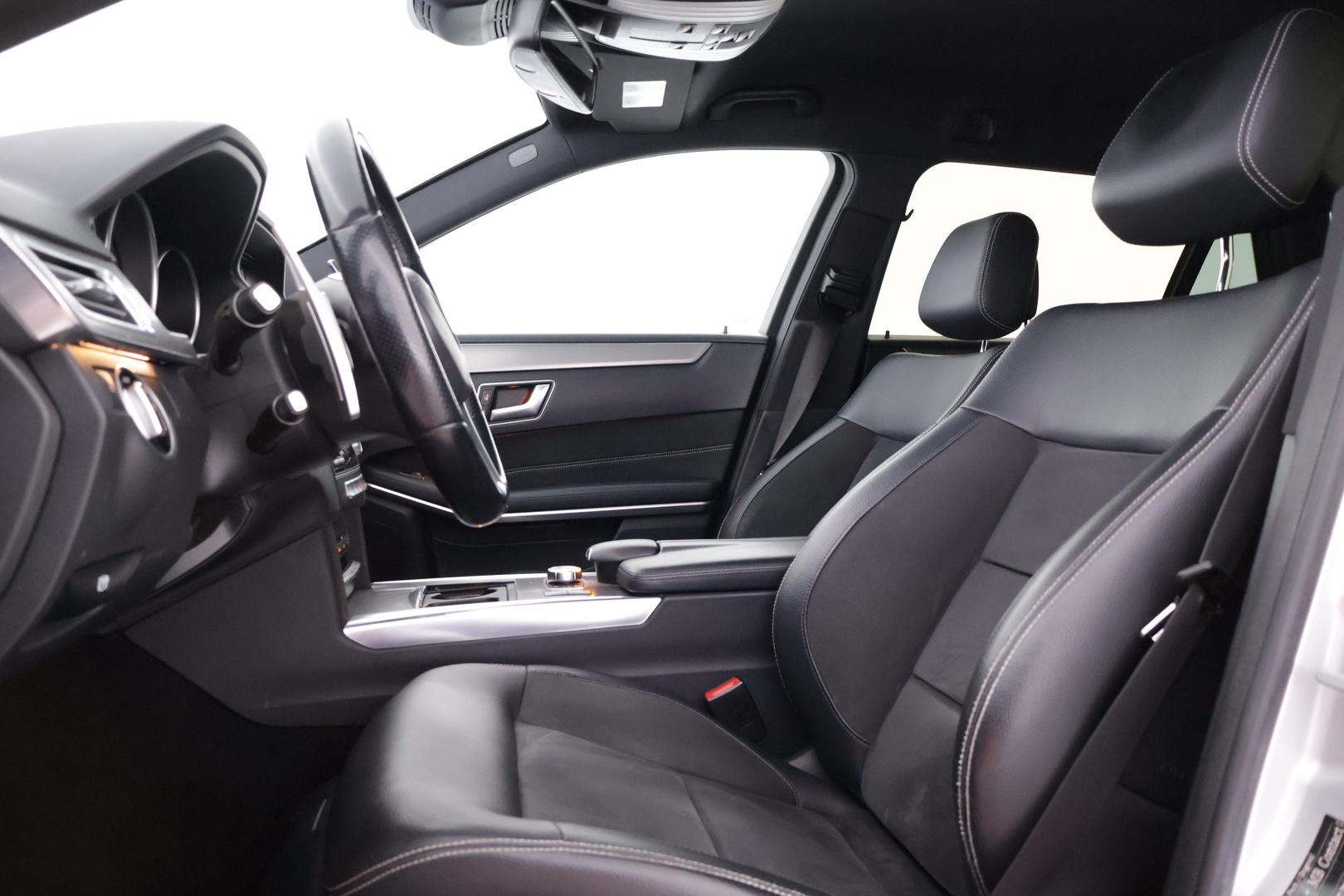 MERCEDES-BENZ E 2013