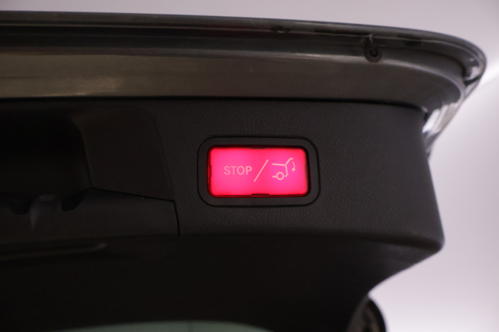 MERCEDES-BENZ C 2016