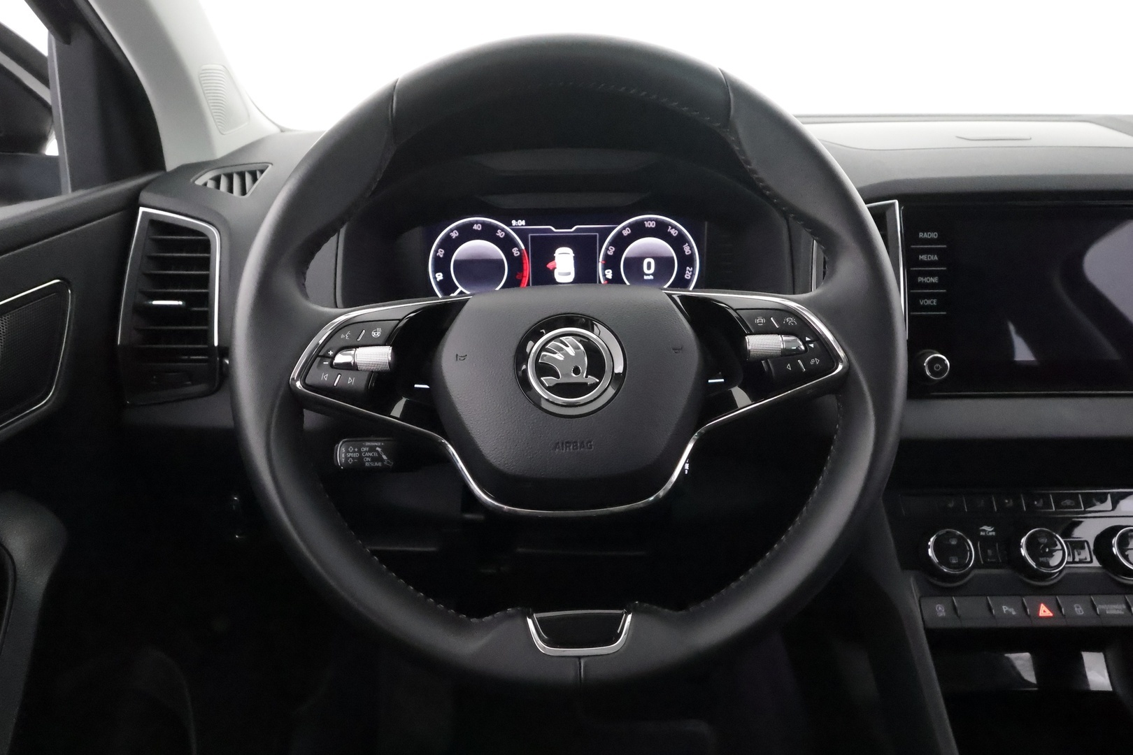 SKODA Karoq 2021