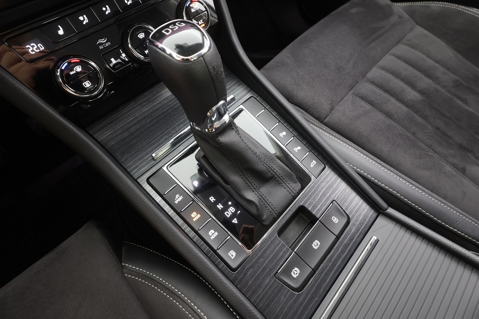 SKODA Superb 2022
