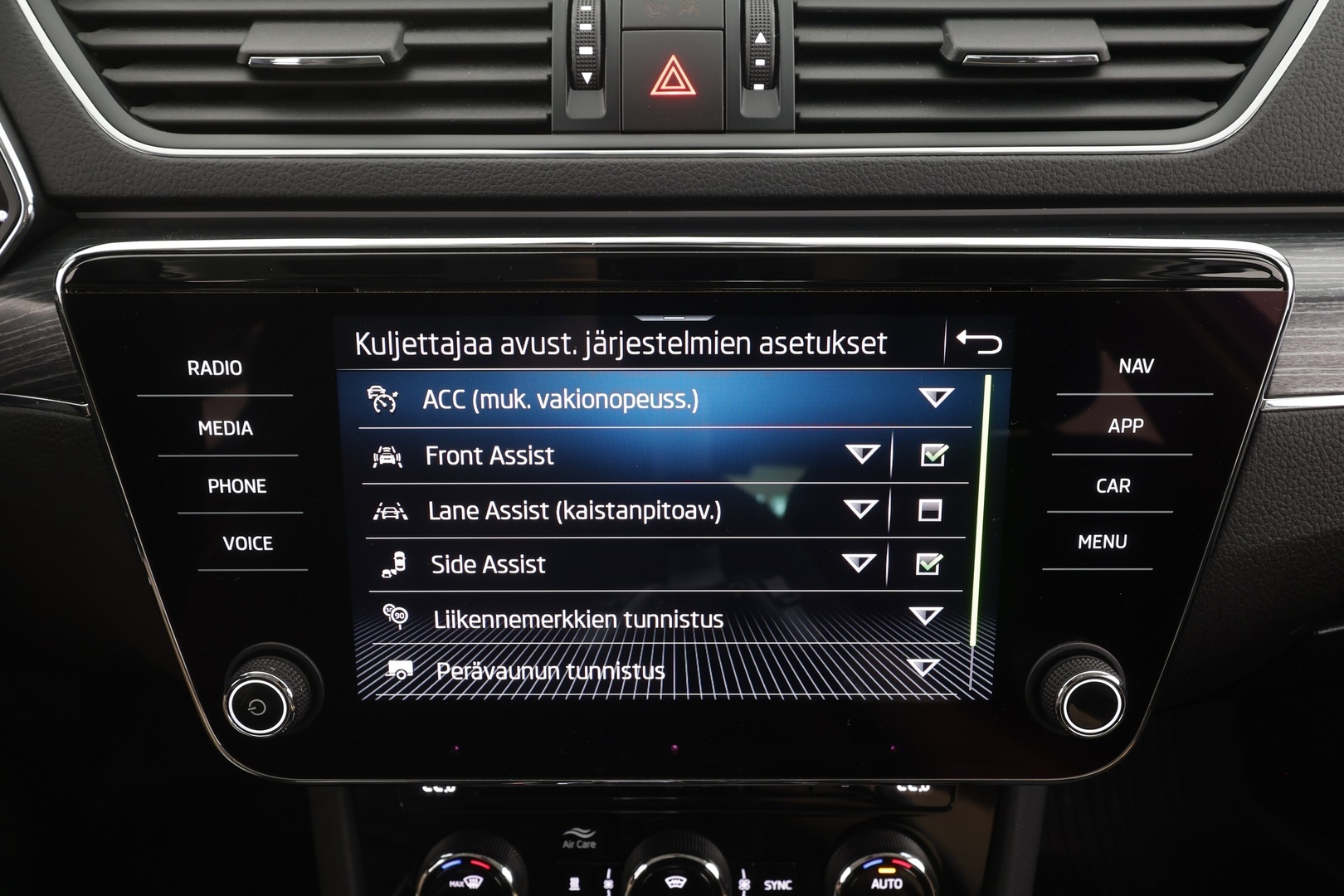 SKODA Superb 2022
