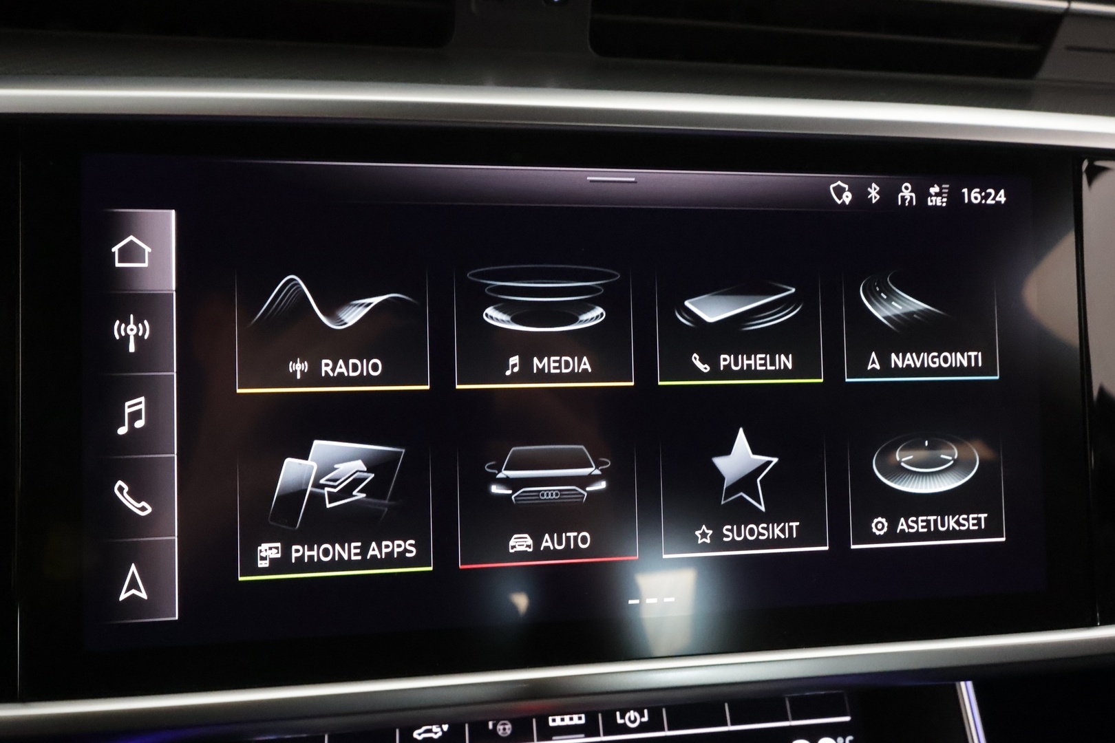 AUDI A6 2021