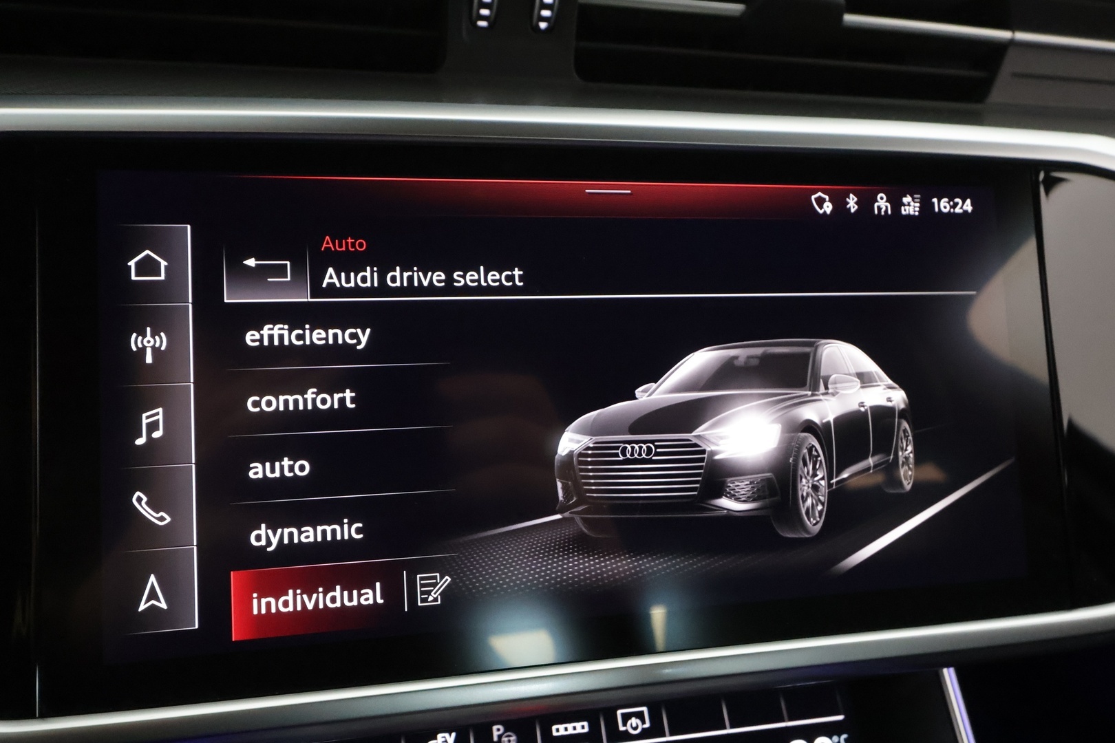 AUDI A6 2021