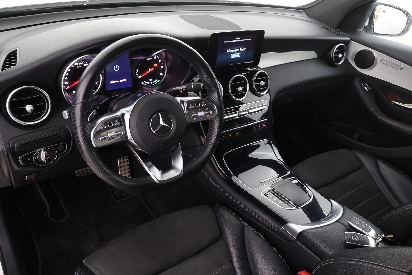 MERCEDES-BENZ GLC 2021