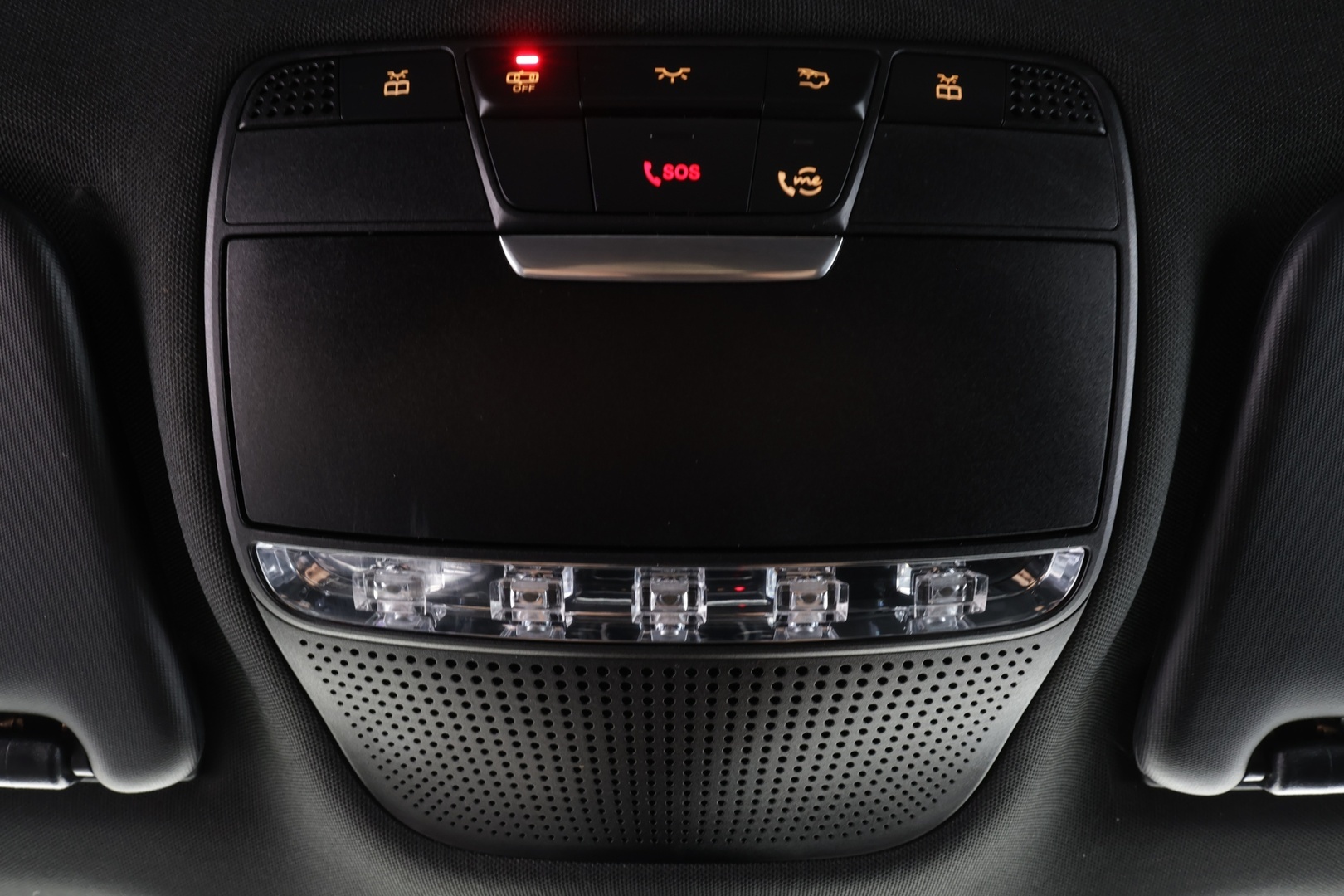 MERCEDES-BENZ GLC 2021