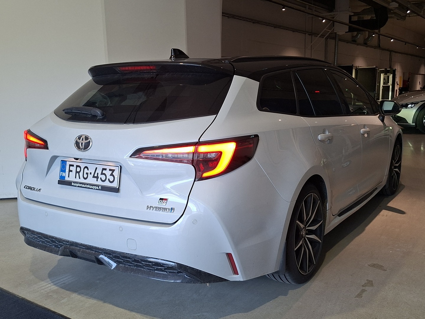 TOYOTA Corolla 2023