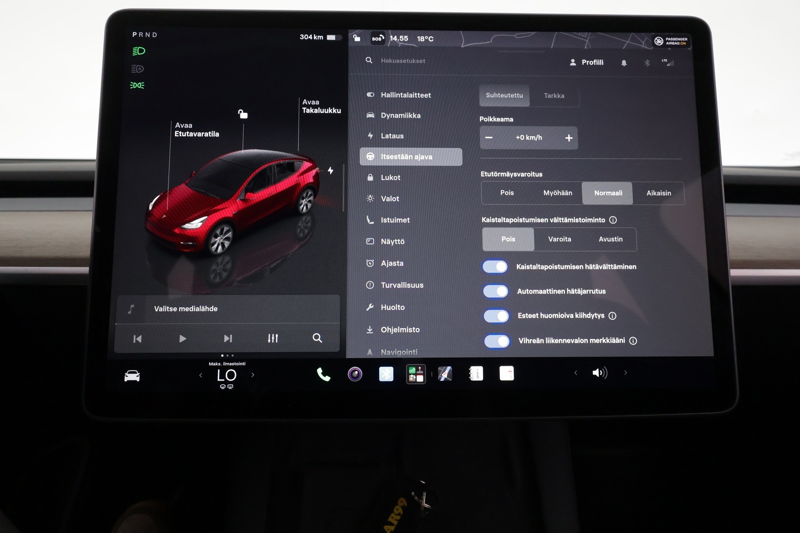TESLA Model Y 2023