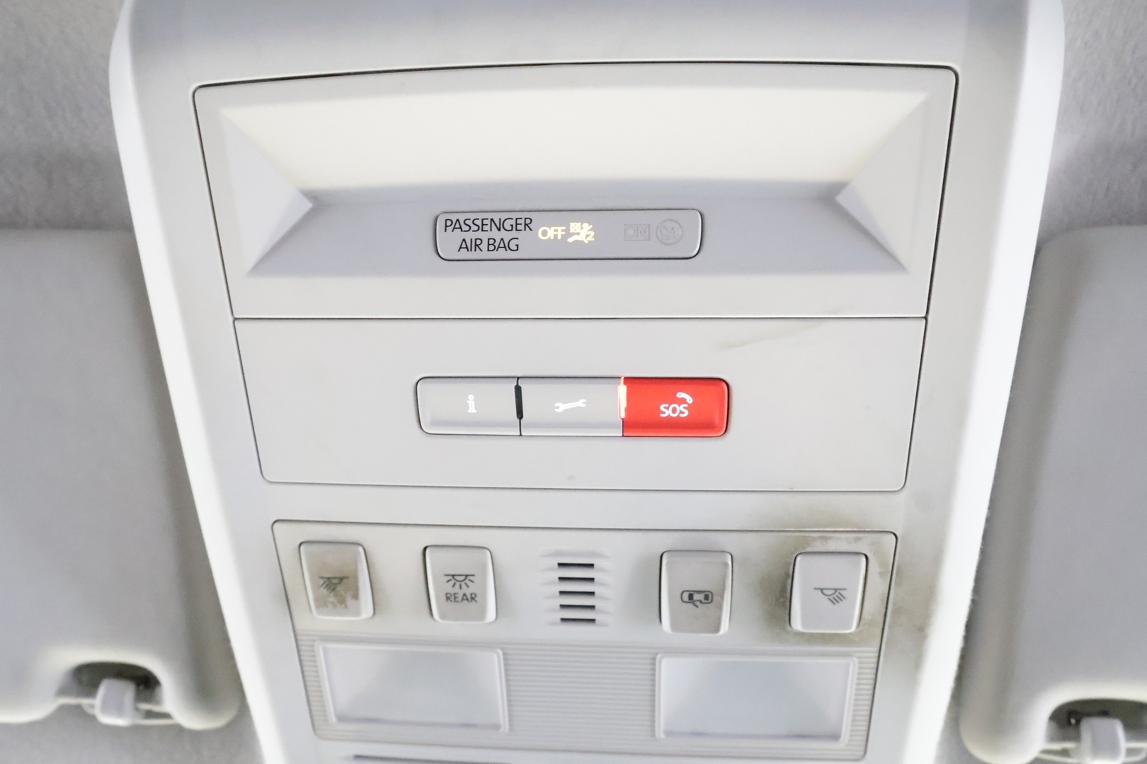 VOLKSWAGEN Transporter 2024