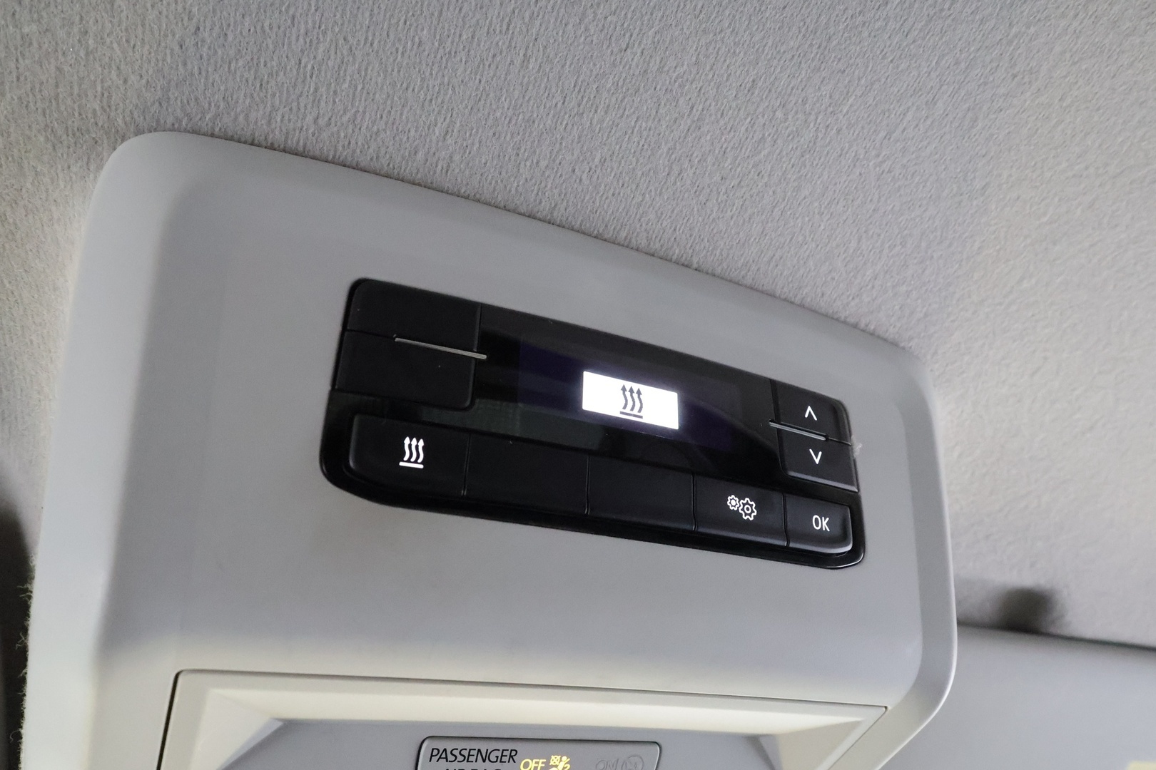 VOLKSWAGEN Transporter 2024