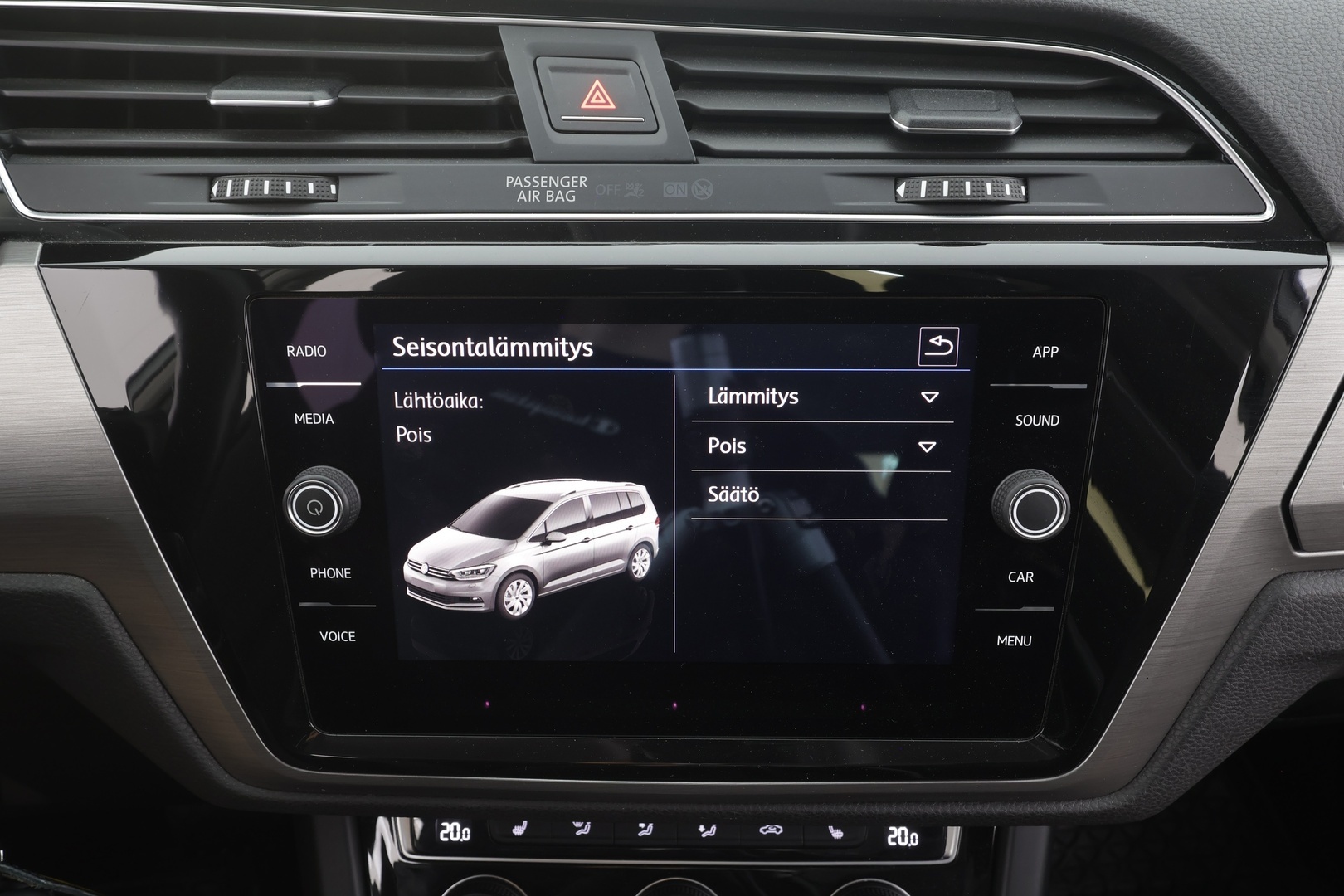 VOLKSWAGEN Touran 2018
