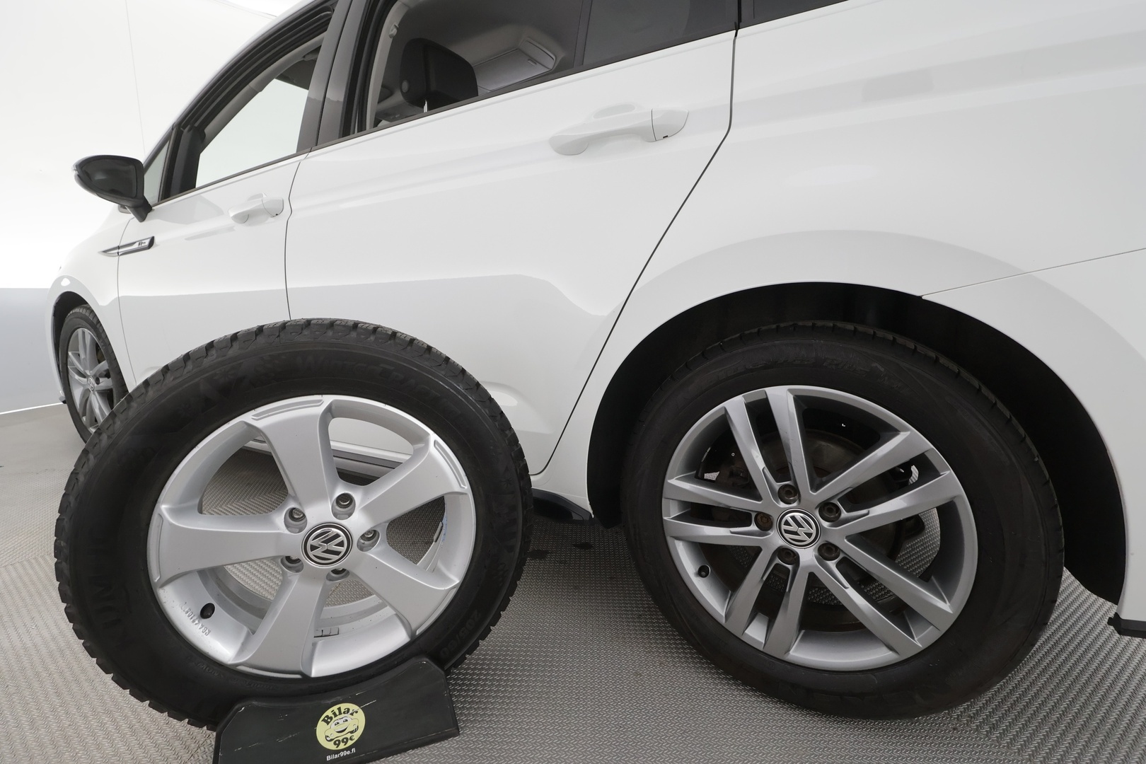 VOLKSWAGEN Touran 2018