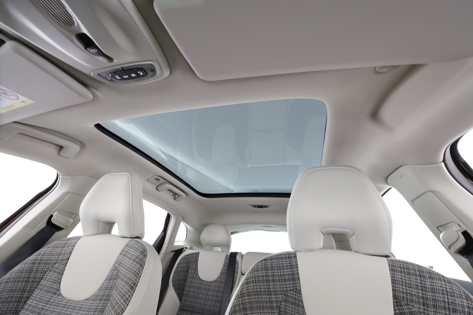 VOLVO V40 Cross Country 2017