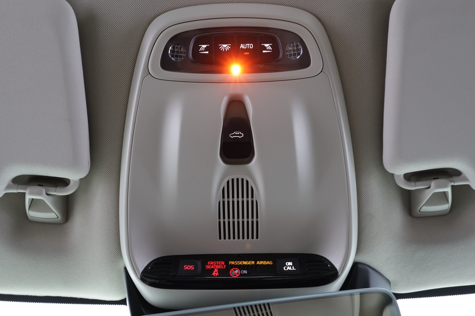 VOLVO V40 Cross Country 2017