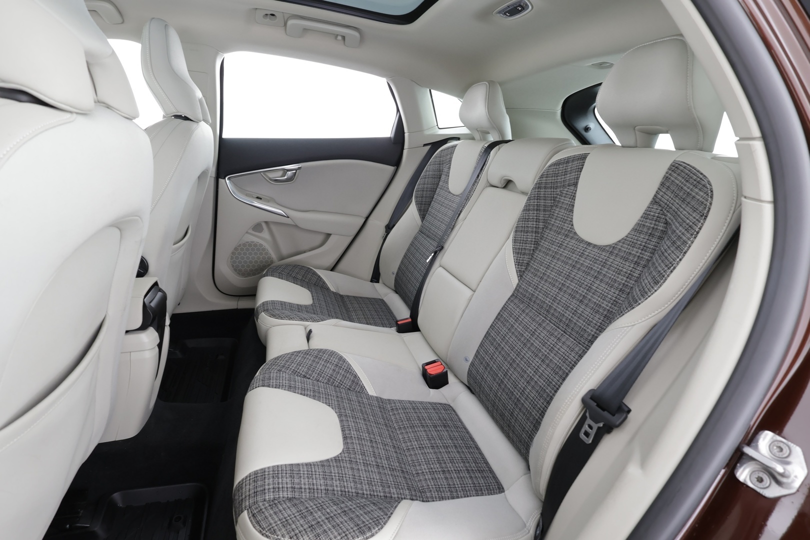 VOLVO V40 Cross Country 2017