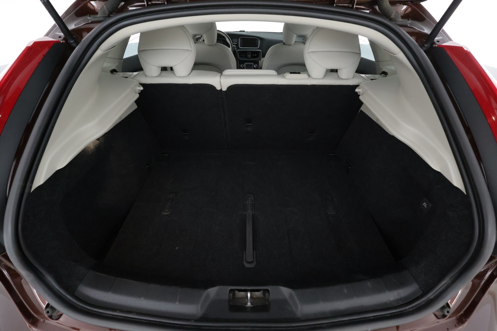 VOLVO V40 Cross Country 2017