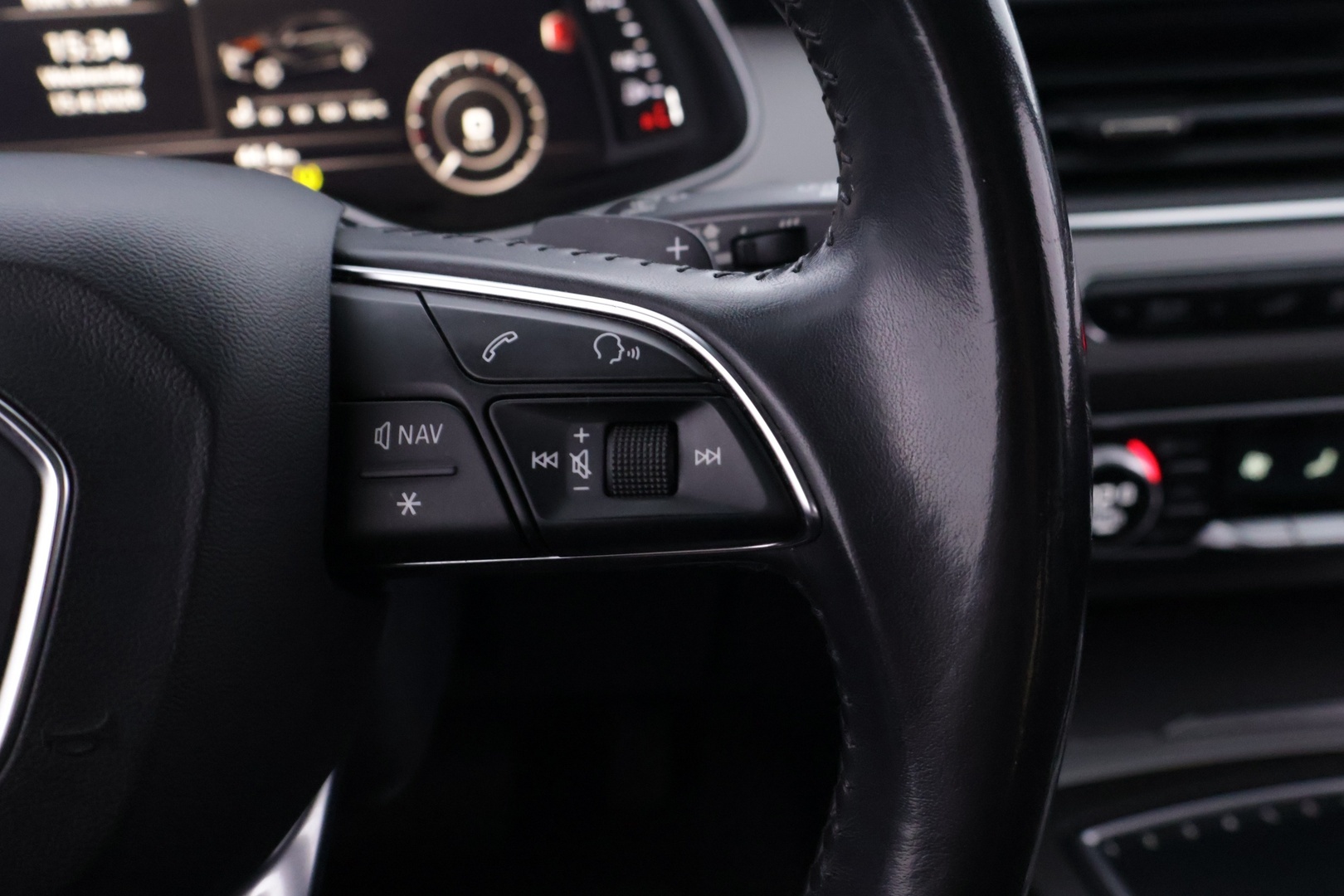 AUDI Q7 2017