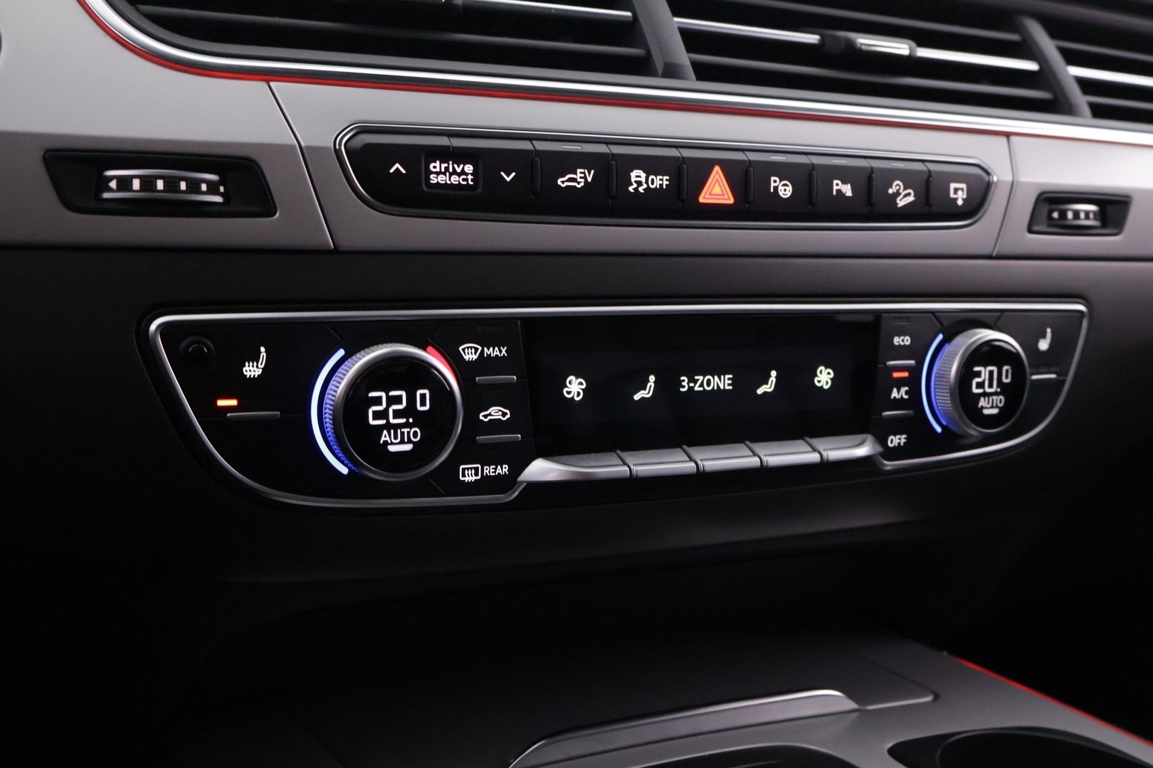 AUDI Q7 2017