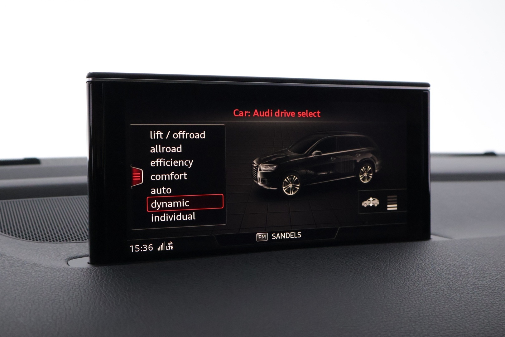 AUDI Q7 2017