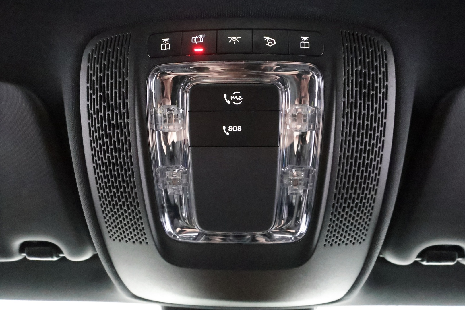MERCEDES-BENZ A 2021