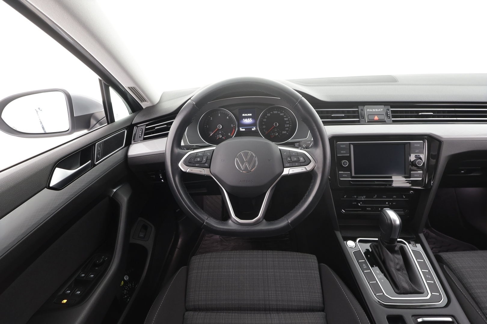 VOLKSWAGEN Passat 2021