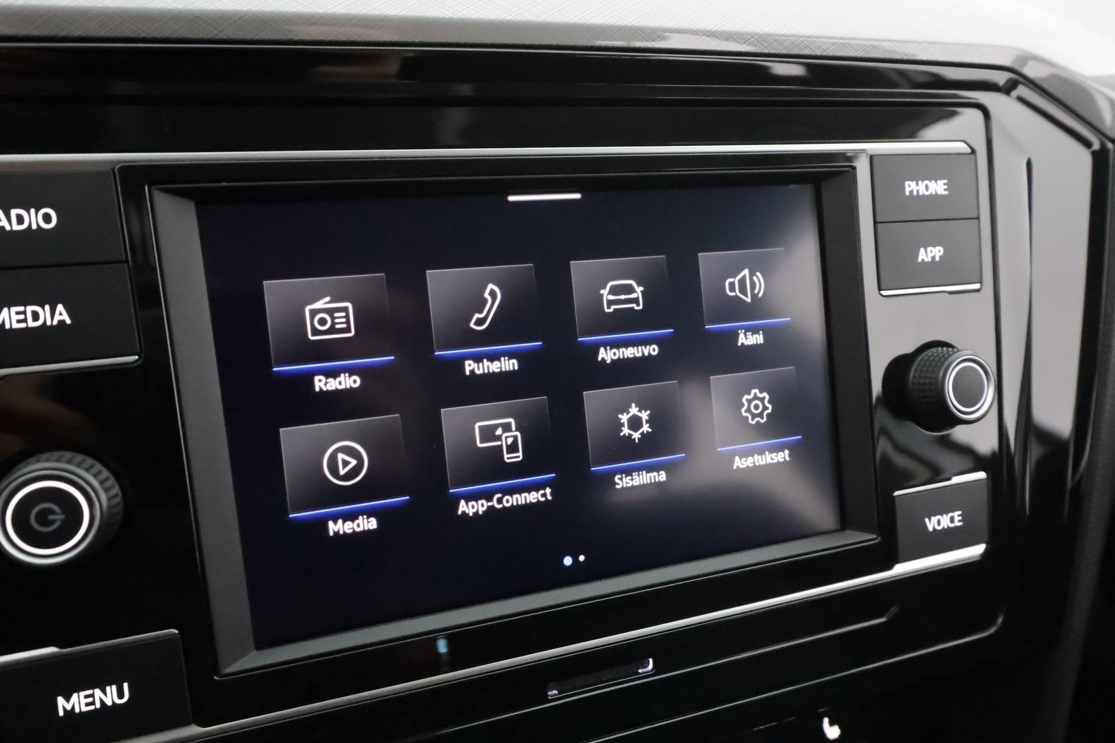 VOLKSWAGEN Passat 2021