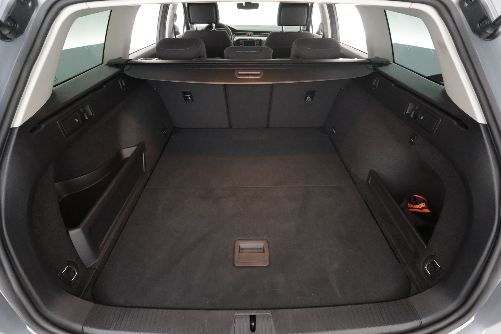 VOLKSWAGEN Passat 2021