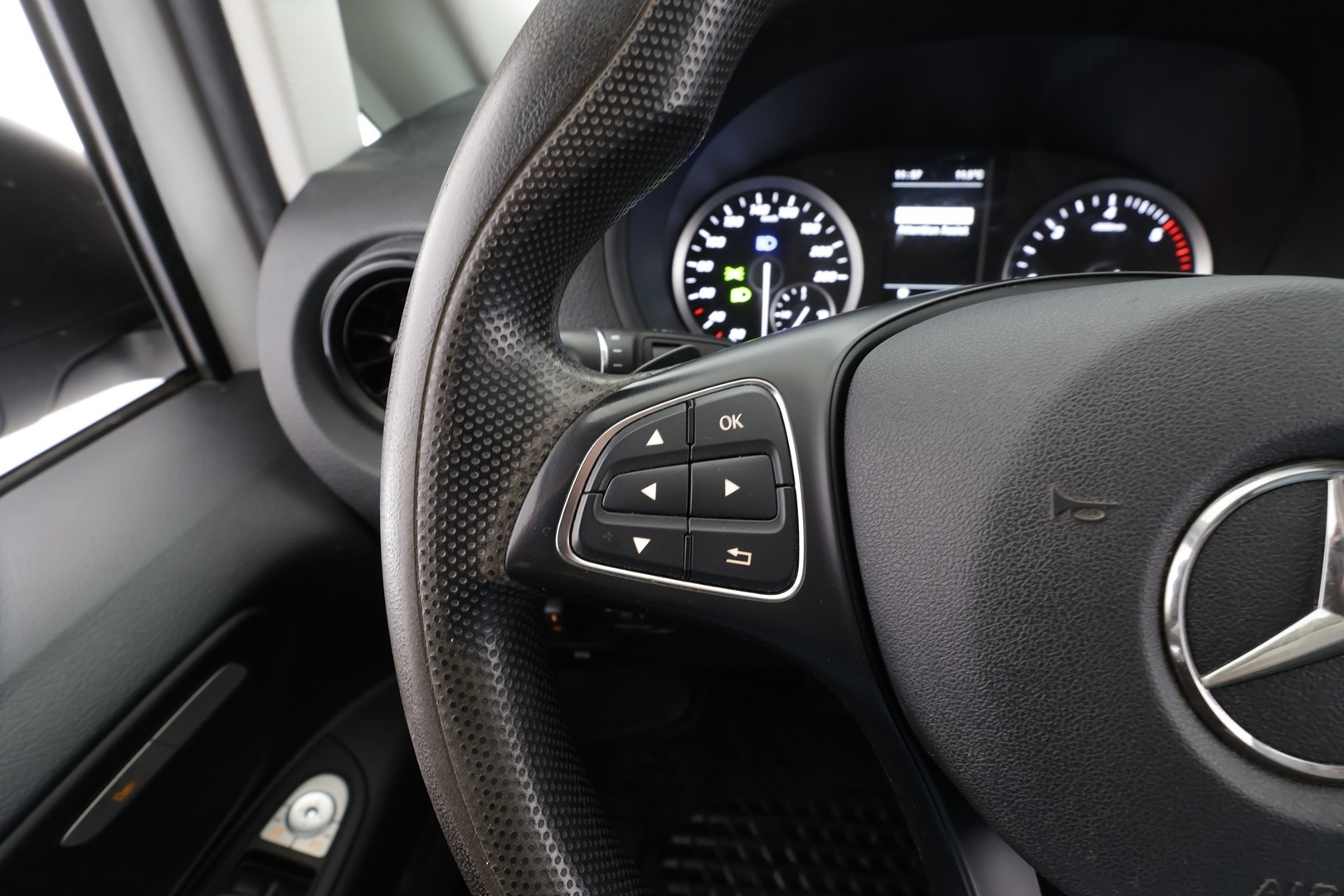 MERCEDES-BENZ Vito 2021